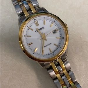 Citizen Eco-Drive Model EW2404-57A